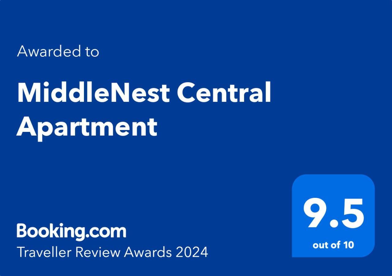 "Middlenest" Central Apartment ティラナ エクステリア 写真